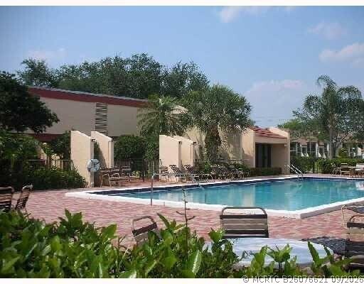 Building Photo - 6733 Coral Lake Dr
