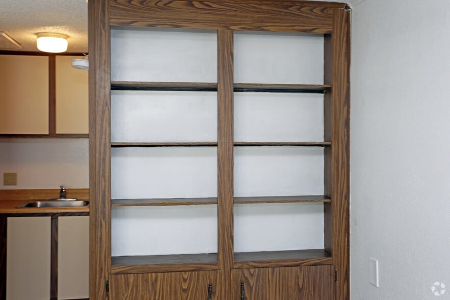 Interior Photo - Palm Place