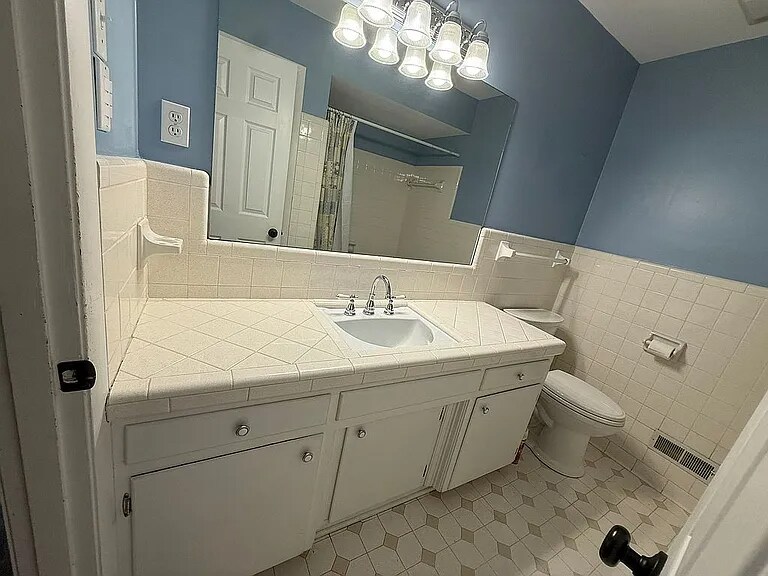 Building Photo - 2628 Frank Abernathy Rd