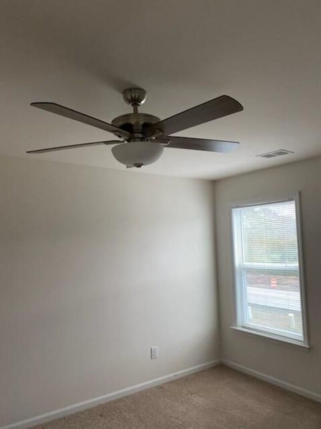 Building Photo - Townhouse in the Landings at Montague Plan...