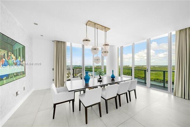 Building Photo - 330 Sunny Isles Blvd