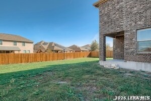 Building Photo - 366 Maple Way