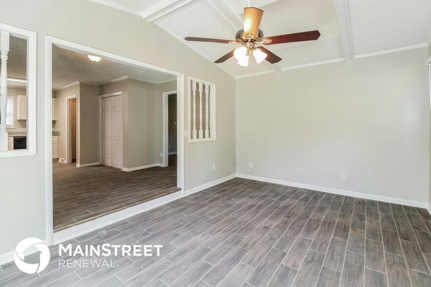 Building Photo - 3313 Woodlea Dr