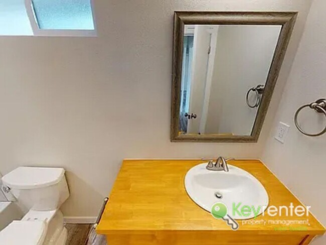 Building Photo - 7151-7153 Fauntleroy Wy SW