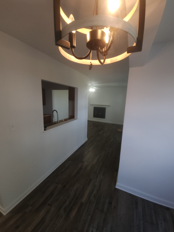 Building Photo - 2707 Cobden St