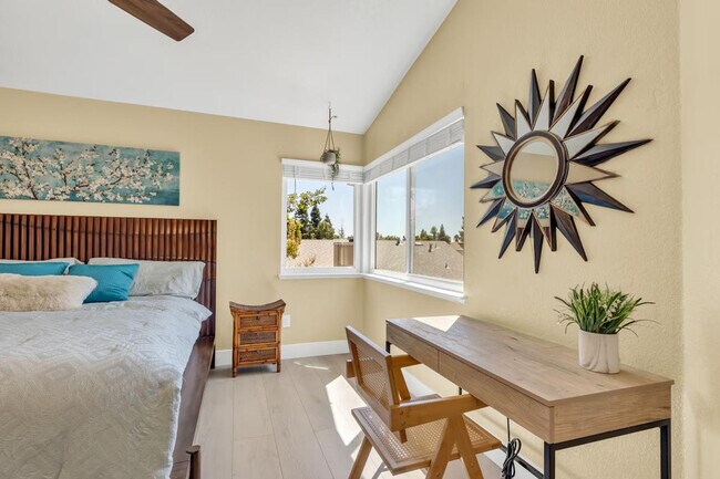 Building Photo - 8004 Caymus Dr