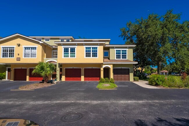 Building Photo - 1005 Bella Vista Blvd