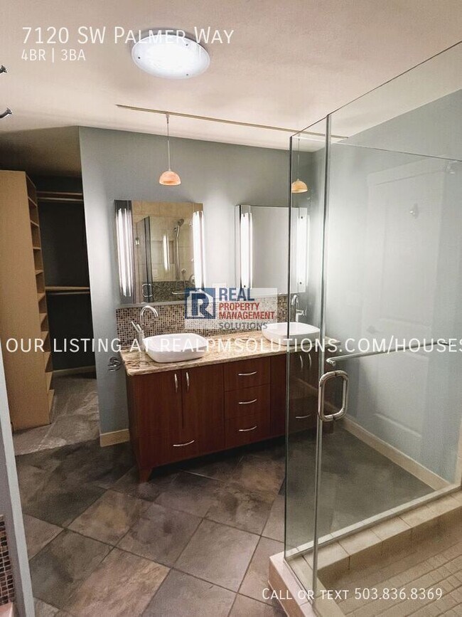 Building Photo - 7120 SW Palmer Way