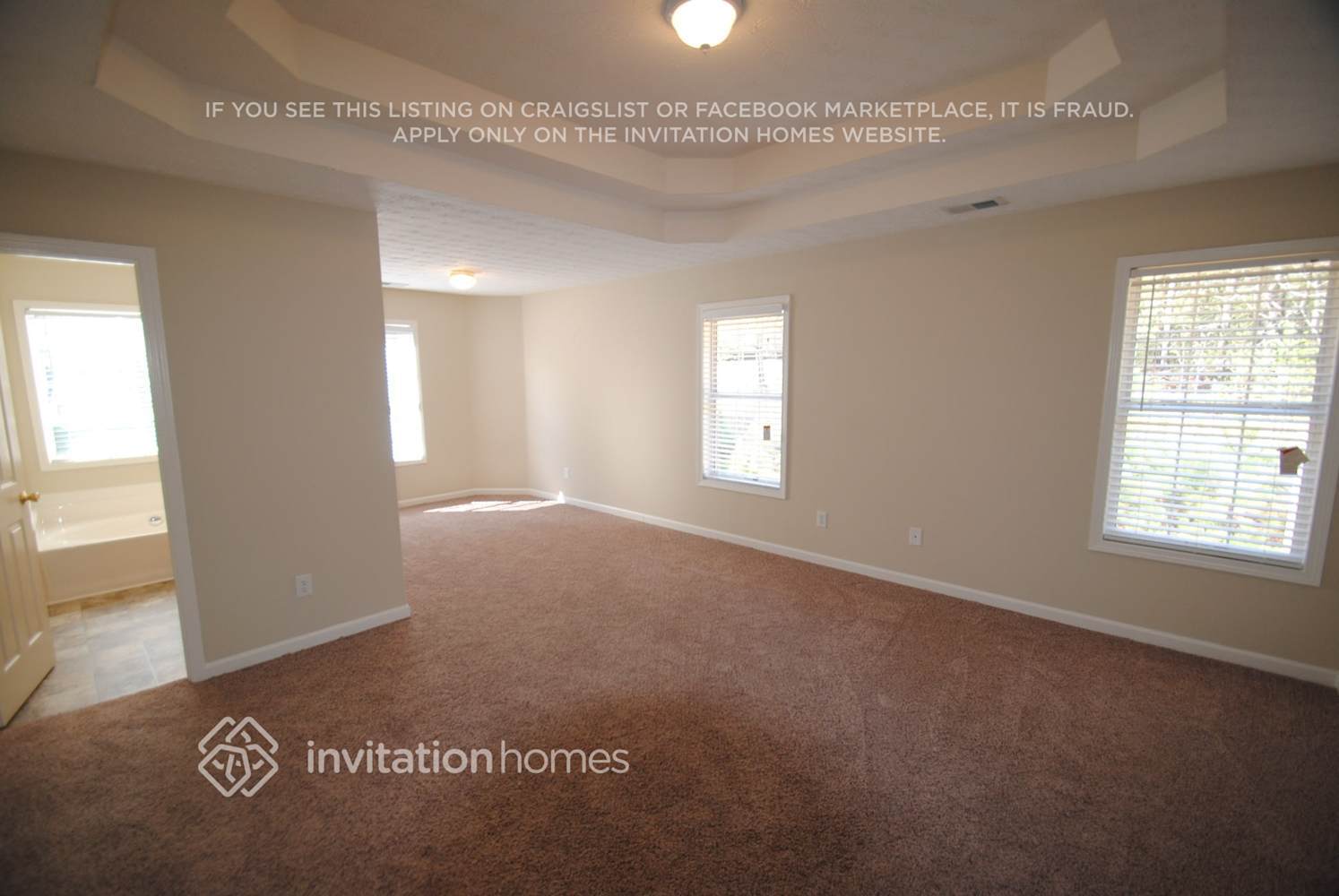 Building Photo - 895 Lewis Ridge Cir
