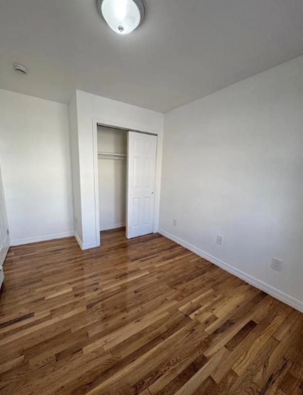 Building Photo - 159th Street