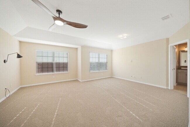 Building Photo - 12241 Cashton