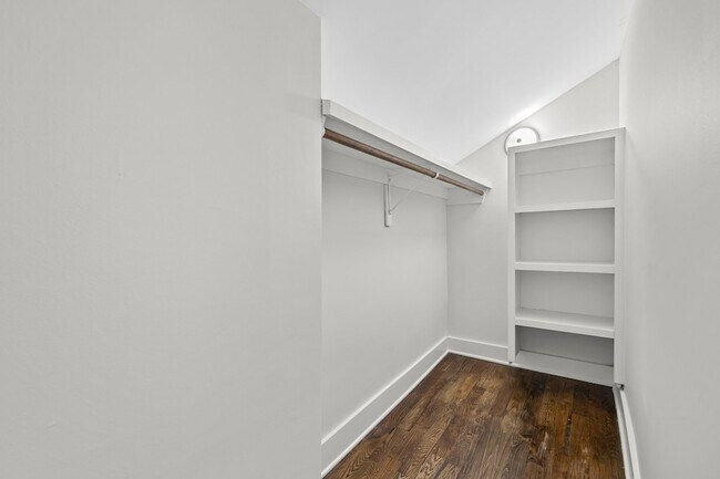 Building Photo - 1225 Joseph Ave