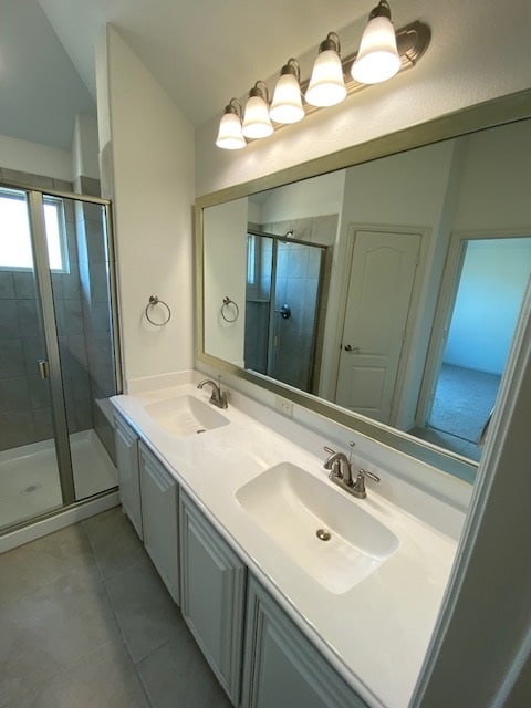Building Photo - 307 Bluewood Dr