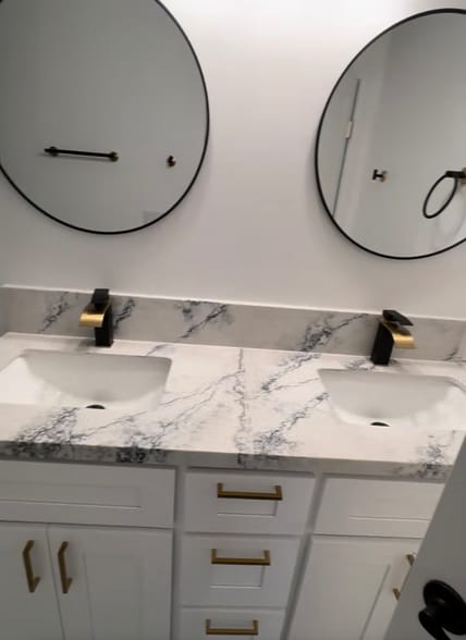 Building Photo - 6519 Denver Ave