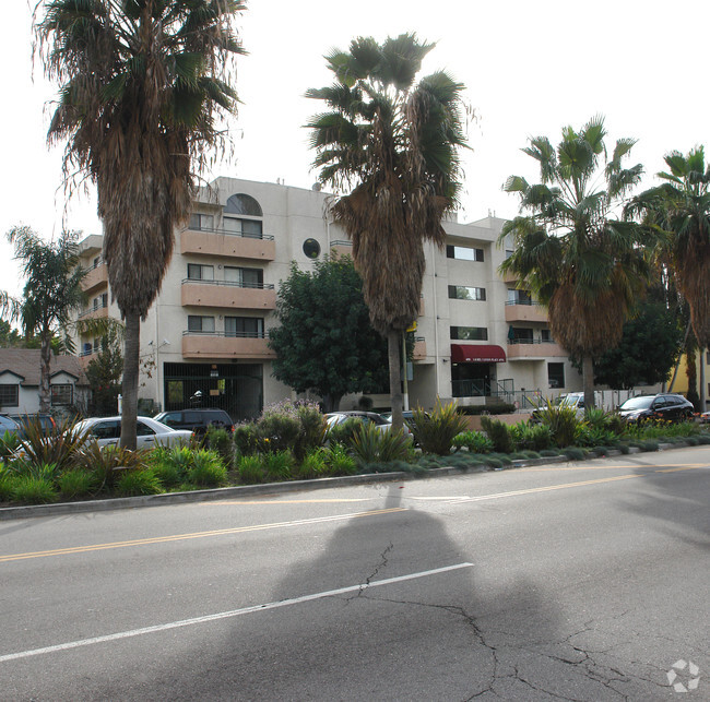 Building Photo - Laurel Canyon Place Apartments