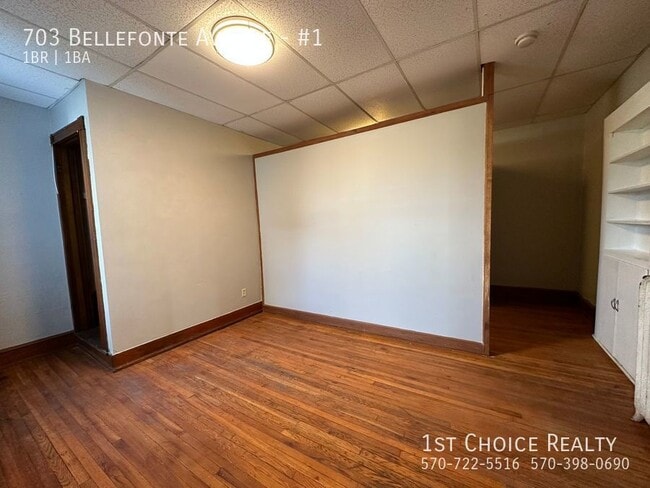 Building Photo - 703 Bellefonte Ave