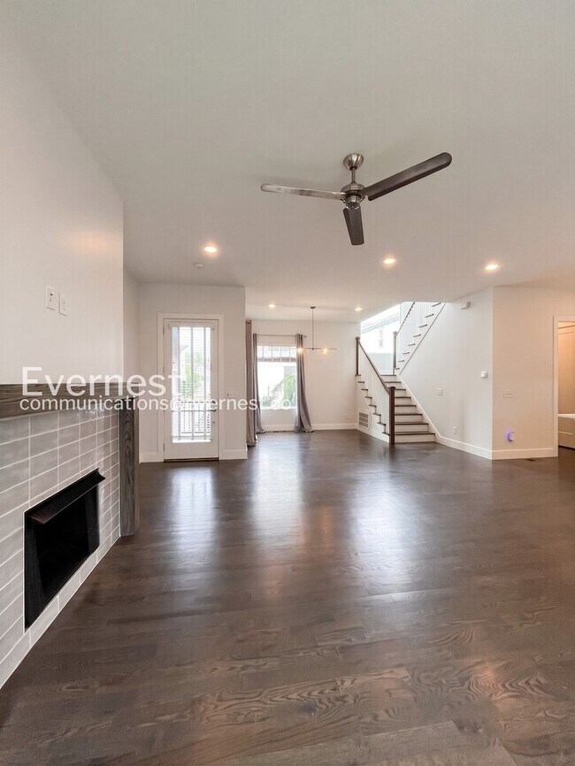 Building Photo - 915 Delmas Ave