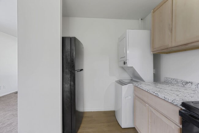 Building Photo - 3BR Ranch Home | Newly Renovated | Laundry Included | Reynoldsburg