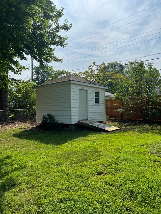 Storage Shed - 2207 Manlyn Rd