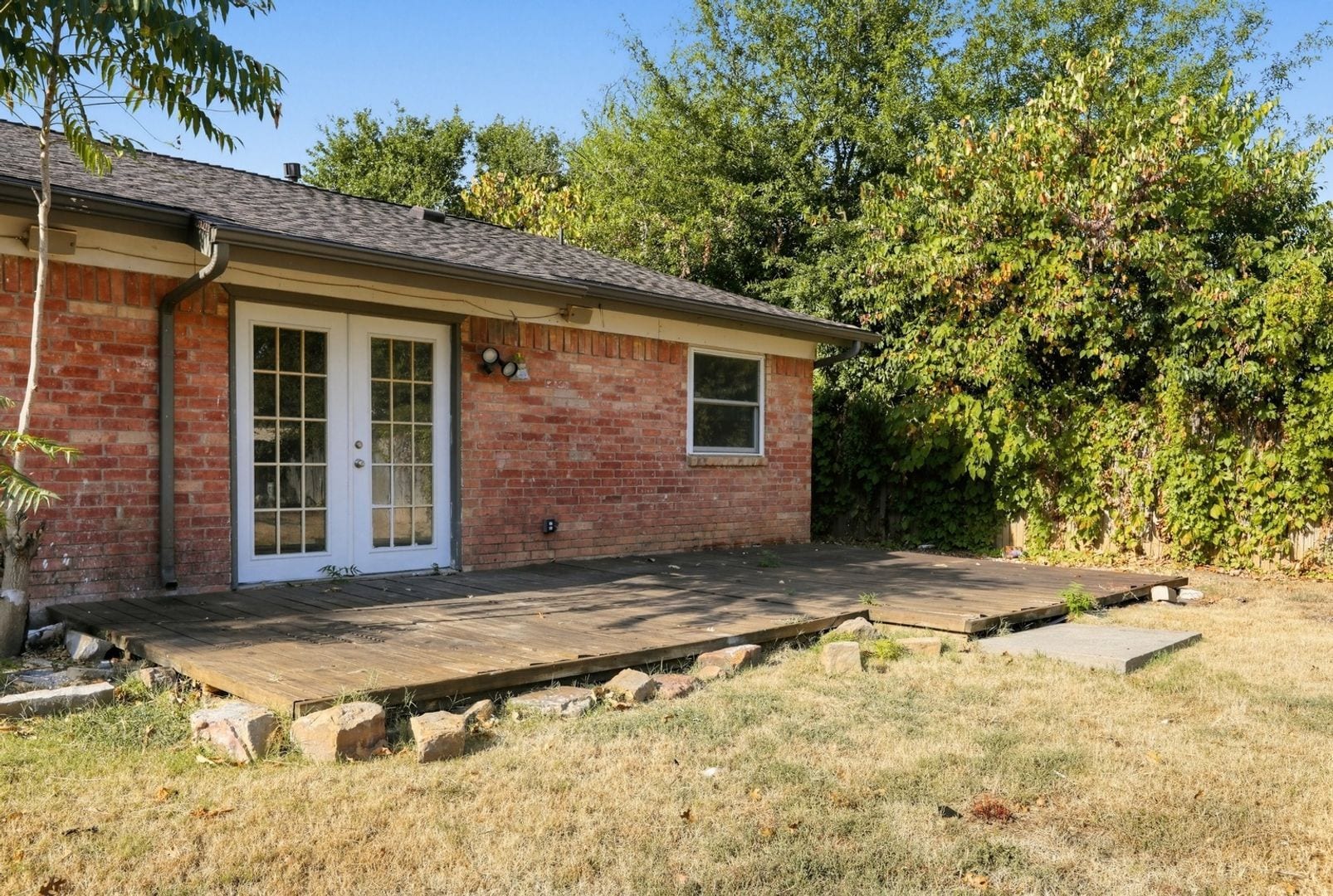 Building Photo - 1929 Schumac Ln