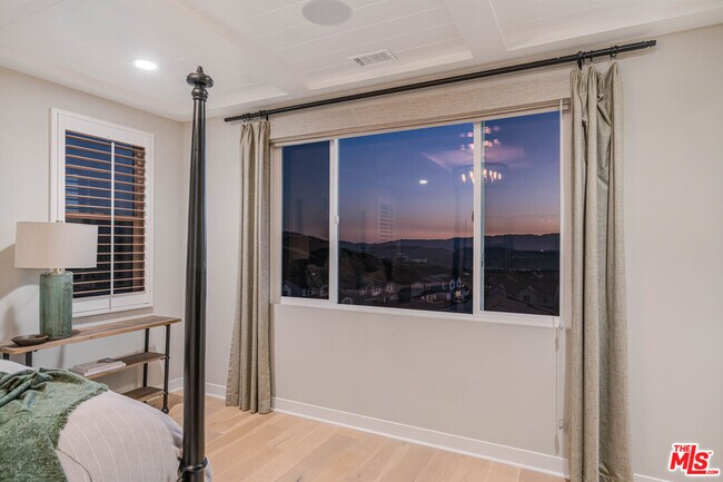 Building Photo - 28609 Windbreak Tr