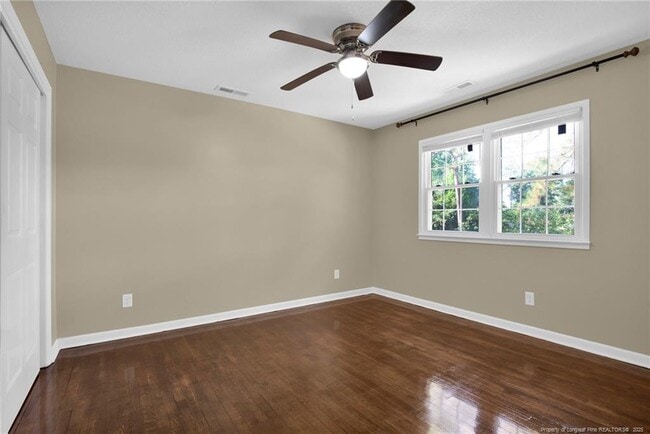 Building Photo - 511 Dandridge Dr