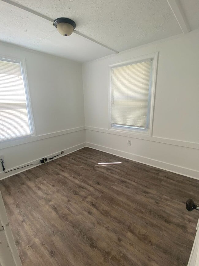 Building Photo - 2 Bed, 1 Bath Home in Taylors is Available