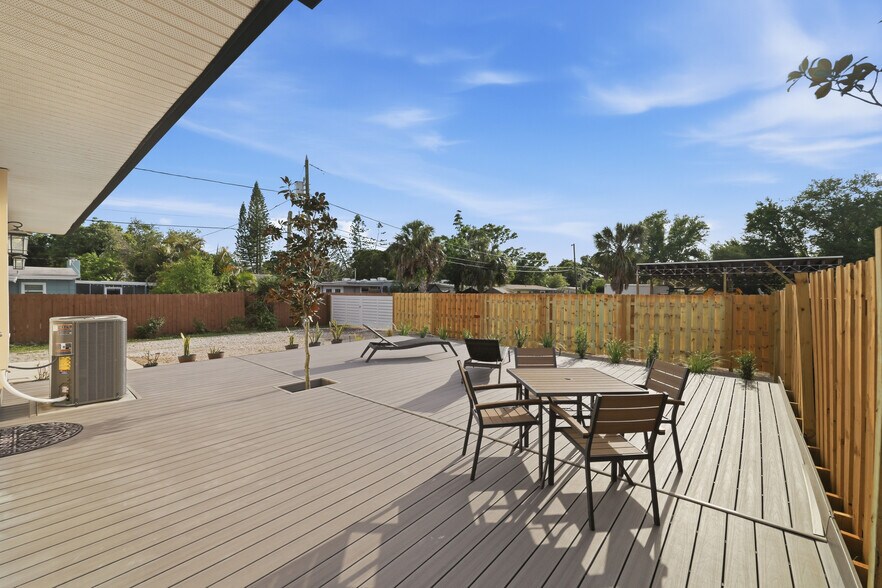 Building Photo - 508 Brandon Ave