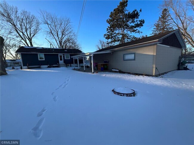 Building Photo - 1436 Selby Ave