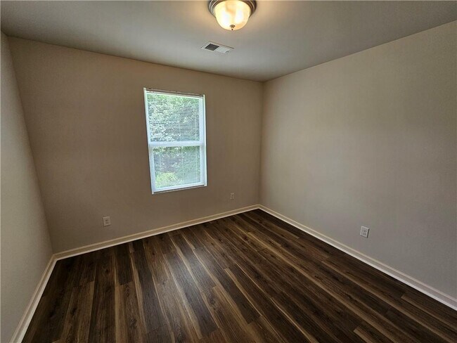 Building Photo - 316 Freeman Cir