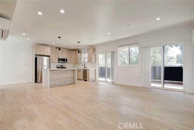 Building Photo - 5648 Cartwright Ave