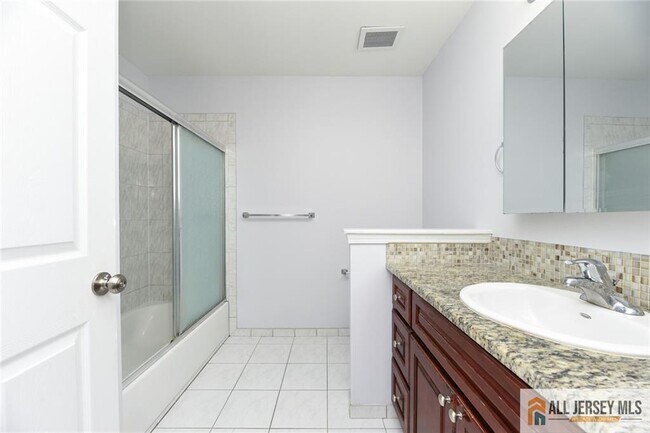 Building Photo - 2602 Cypress Ln