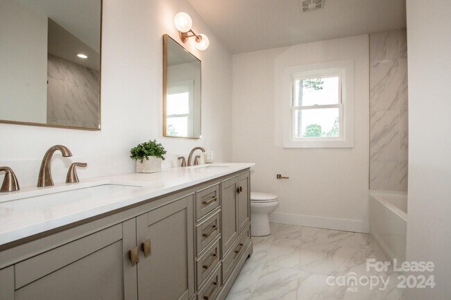 Building Photo - 4892 NC-16