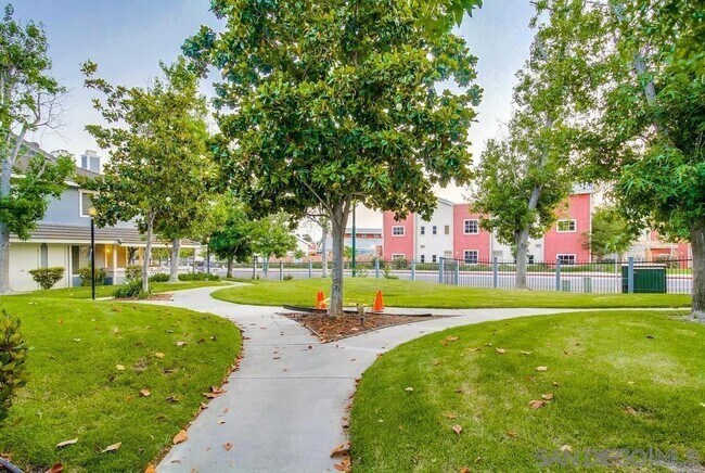 Building Photo - 13959 Midland Rd