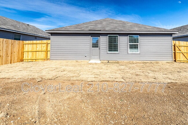 Building Photo - 706 Wolf Crest Blvd