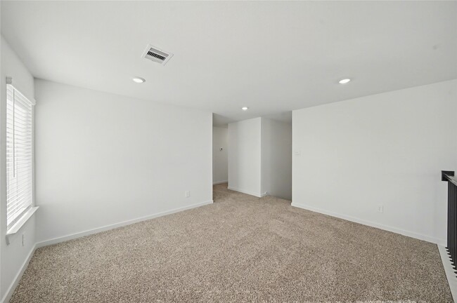 Building Photo - 4219 Gold Hl Ln