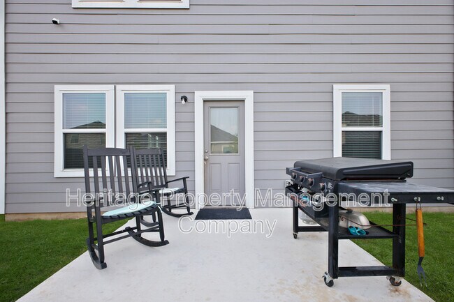 Building Photo - 12855 Cygnus