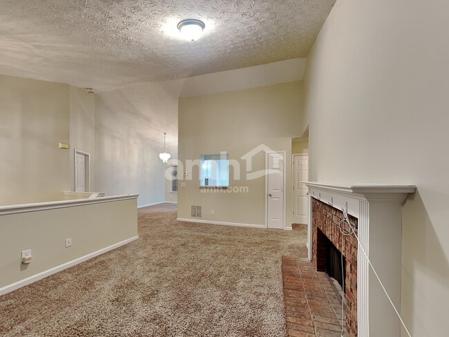 Building Photo - 2717 Oak Meadow Ln