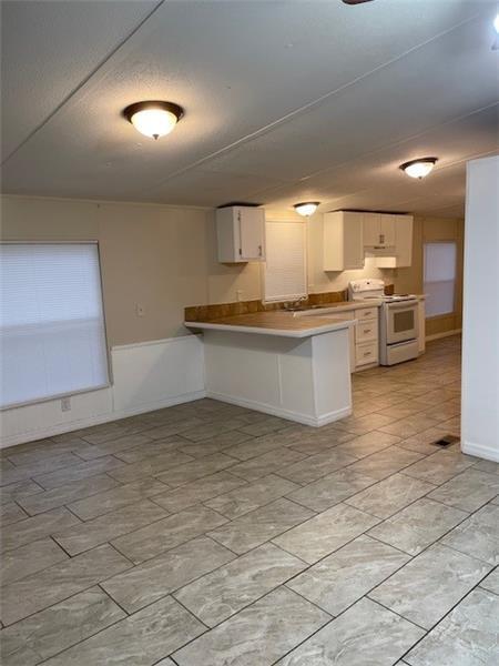 Building Photo - 8638 Gibson Oaks Dr