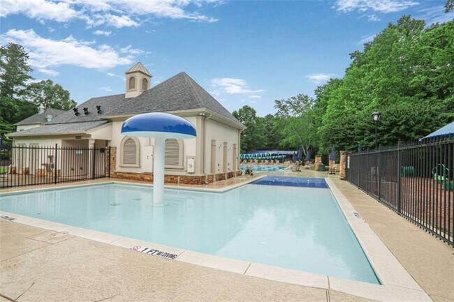 Building Photo - 415 Autry Mill Cir