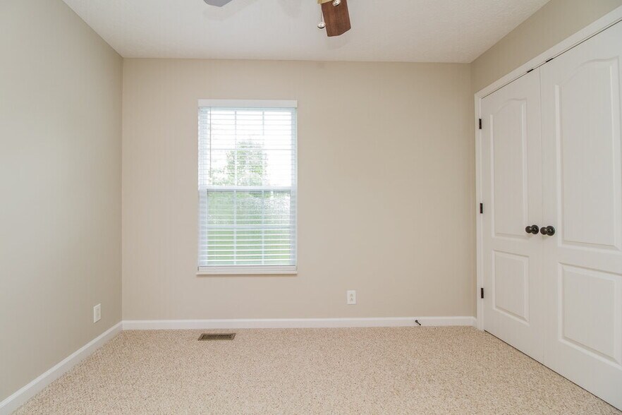 Building Photo - 804 Cainbrook Ct
