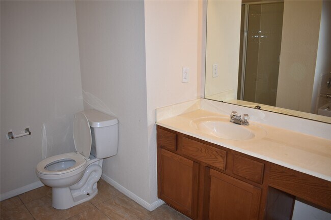 Building Photo - 11846 Jelicoe Dr