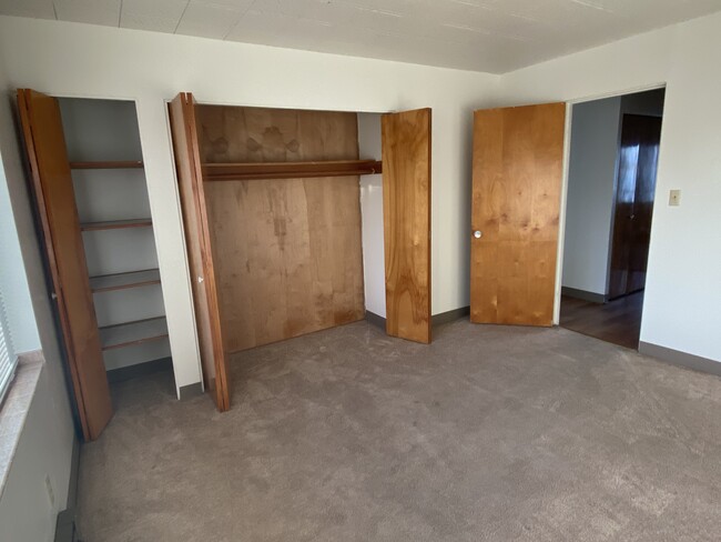 Bedroom - 2700 Alki Ave SW