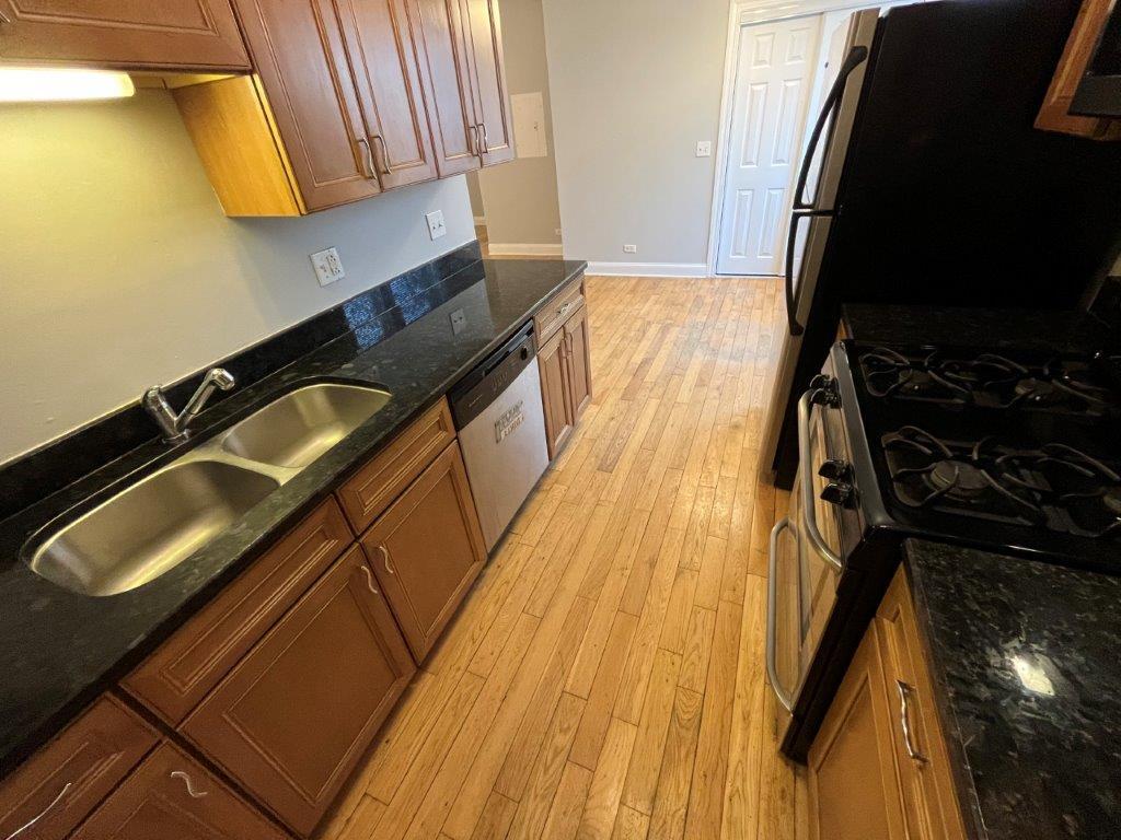 Building Photo - 4548 W George St