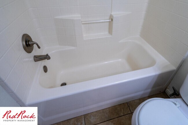 Building Photo - Move in Special: $200 off full first month rent on this inviting 3-Bedroom Home with Garage and P...