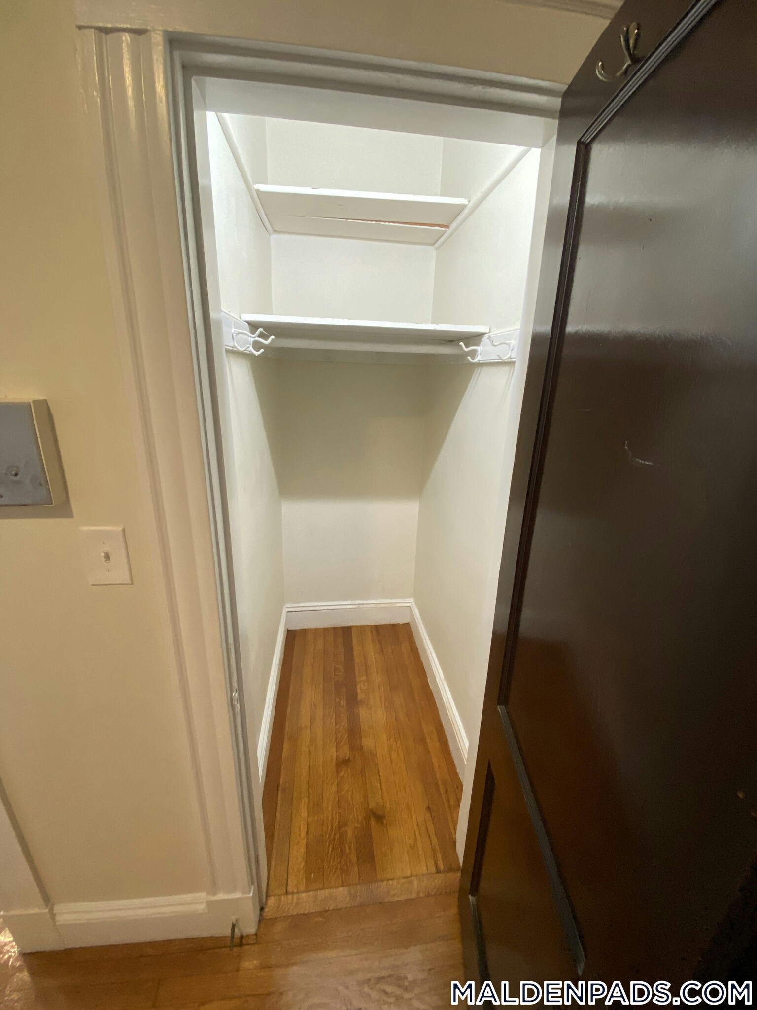 Building Photo - 17-19-19 Washington St S