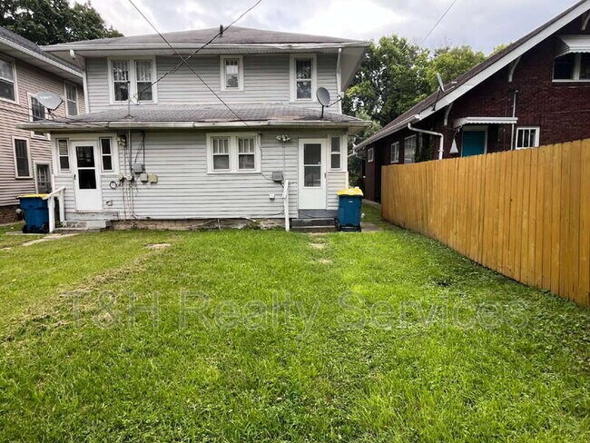 Building Photo - 4218 Carrollton Ave