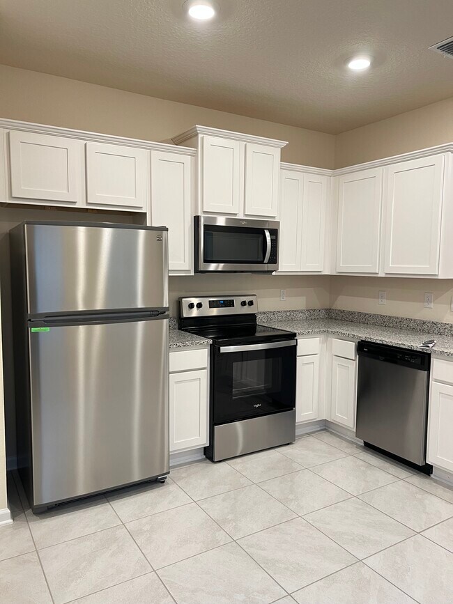 Building Photo - 58 Tahiti Shores Ct