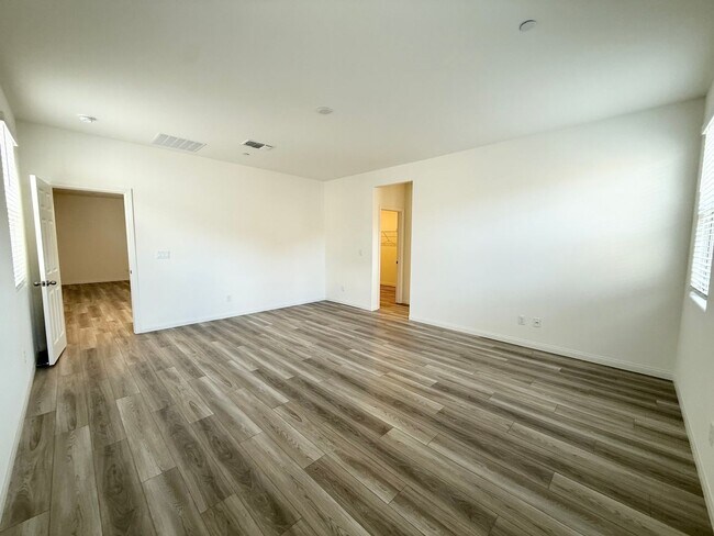 Building Photo - Modern Brand New Summerlin Home with 5 Bedrooms, Loft & Upgraded Finishes
