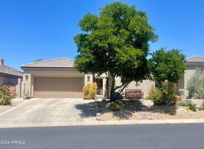 Primary Photo - 6876 E Whispering Mesquite Trail